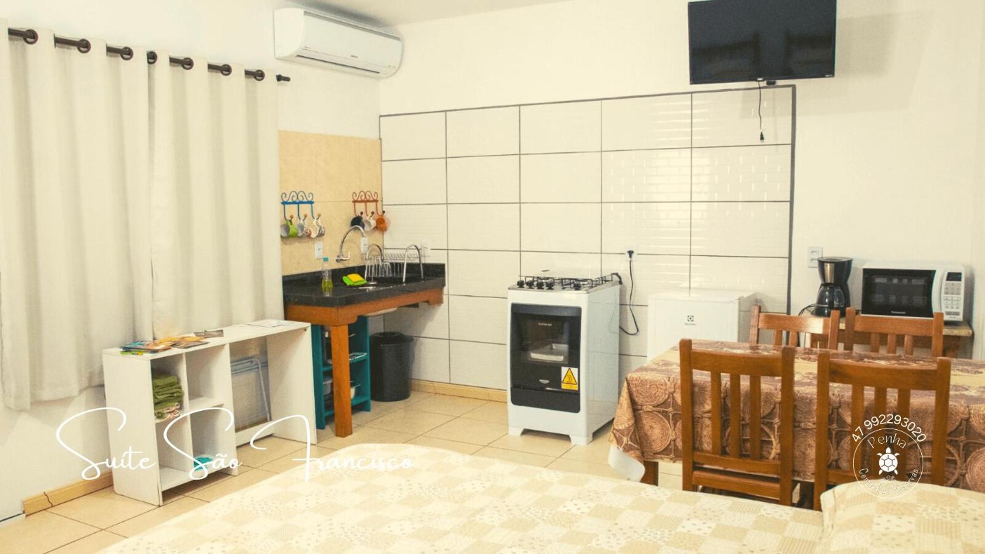Apartamento Confortavel E Amplo, Proximo Ao Beto Carrero E A Praia Penha  Eksteriør billede